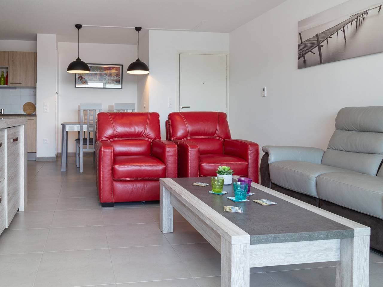 Foto 8 von 18: Modernes Apartment, 2 Zimmer, Balkon, 150 m vom Strand, Parkplatz