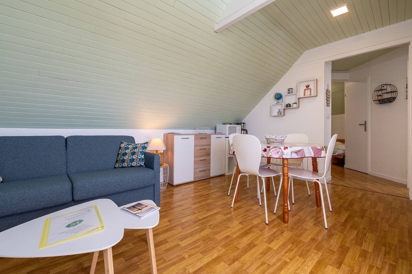Foto 6 von 21: Studio 'Le Sea Bird' mit Hafenblick, Sommerpool, Parkplatz, ohne Handtücher & Reinigung