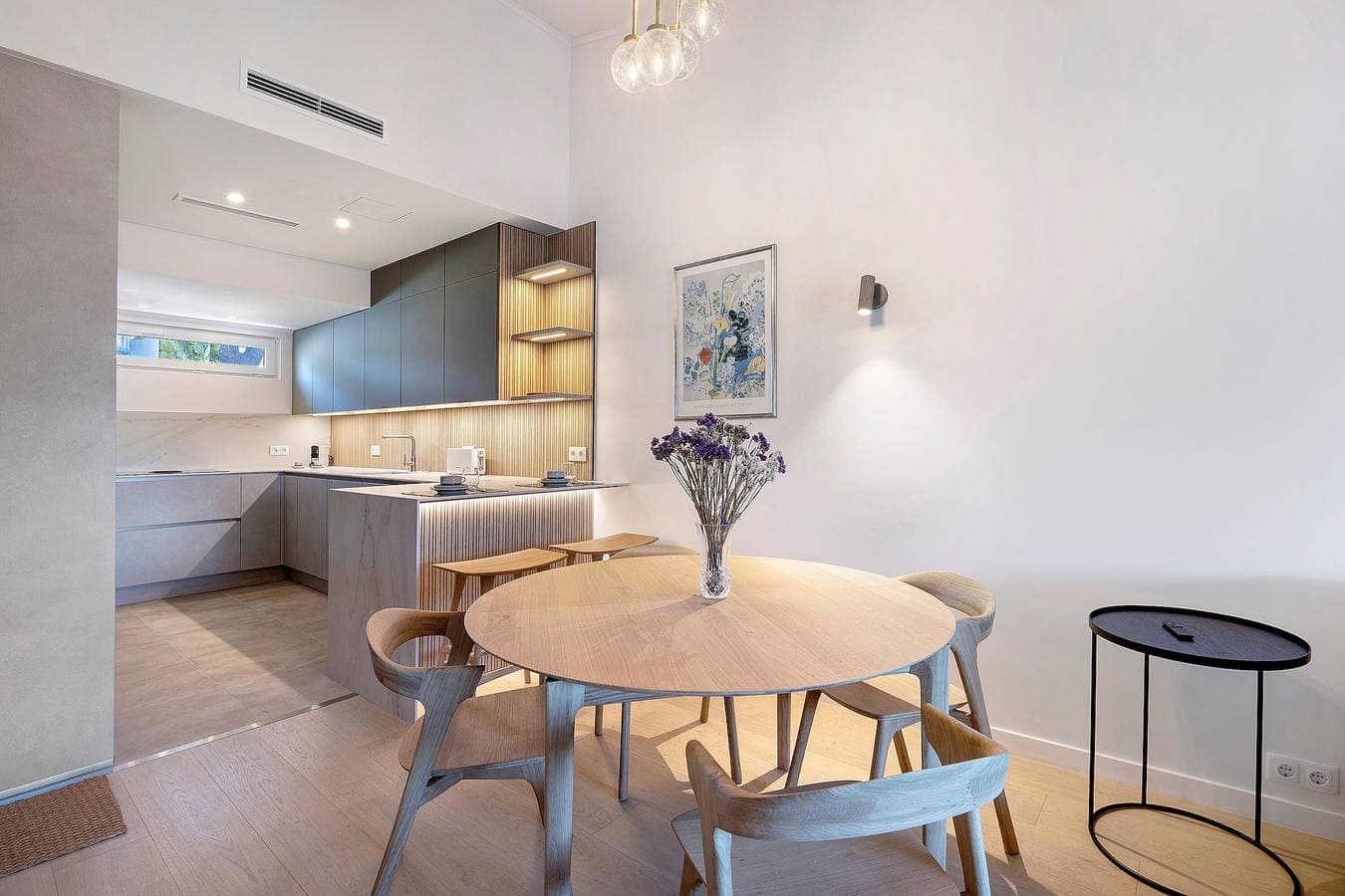 Foto 7 von 28: Geräumige Ferienwohnung „Dansk“ mit Pool, WLAN, Klimaanlage & Balkon; Parkplatz vorhanden