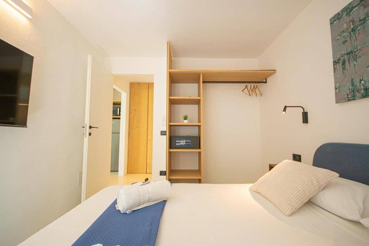 Foto 10 von 26: One-Bedroom Apartment