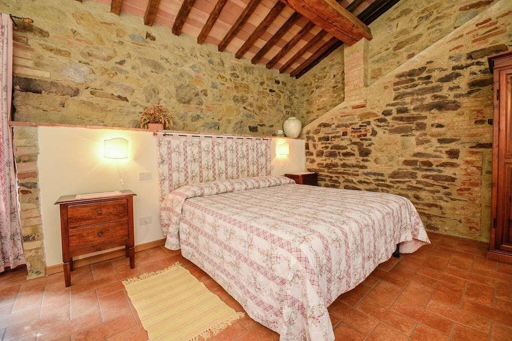 Foto 2 von 30: Ferienhaus in Monte Santa Maria mit Pool