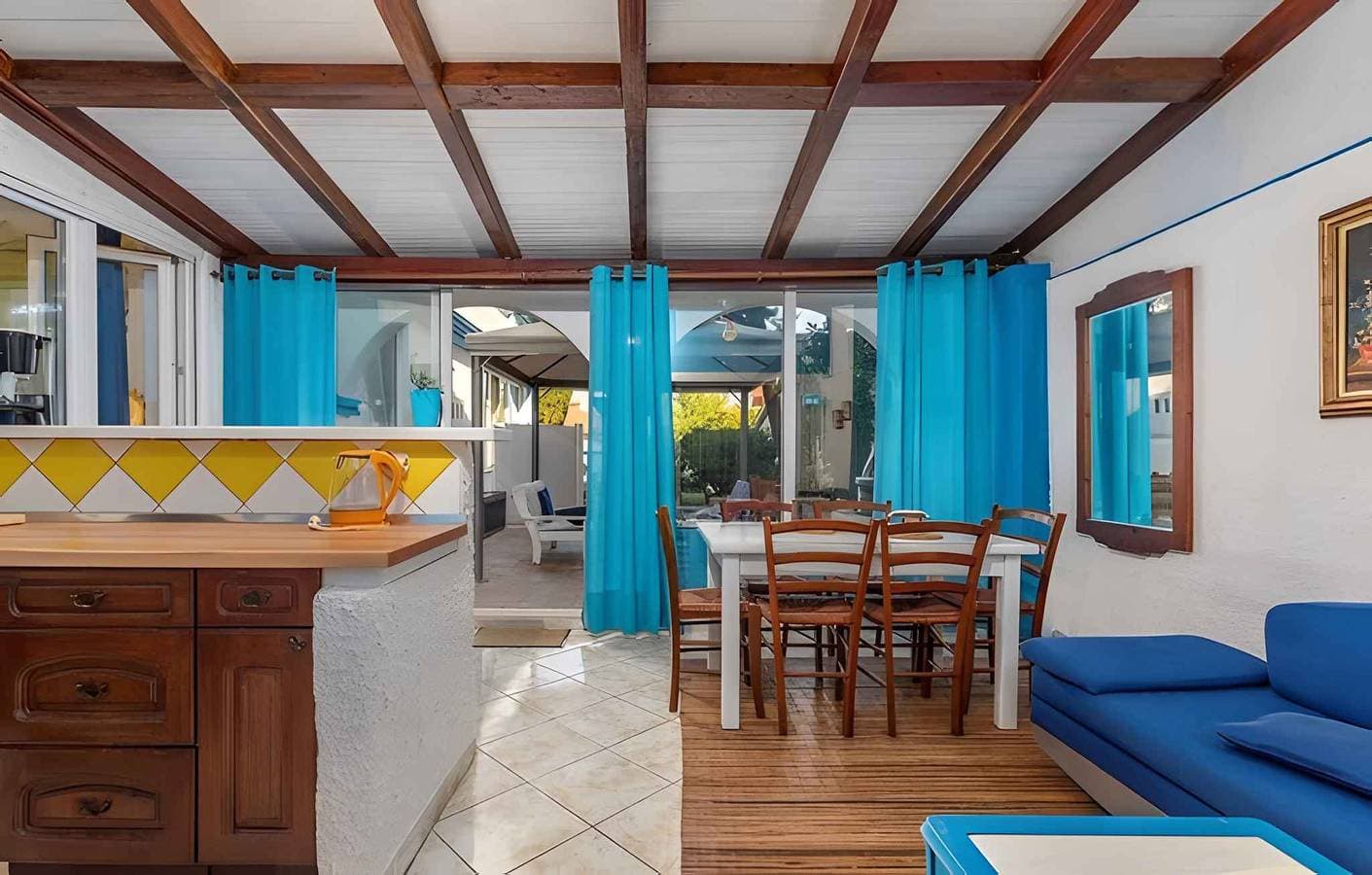 Foto 10 von 40: Ferienwohnung mit gemütlicher Terrasse und Grill