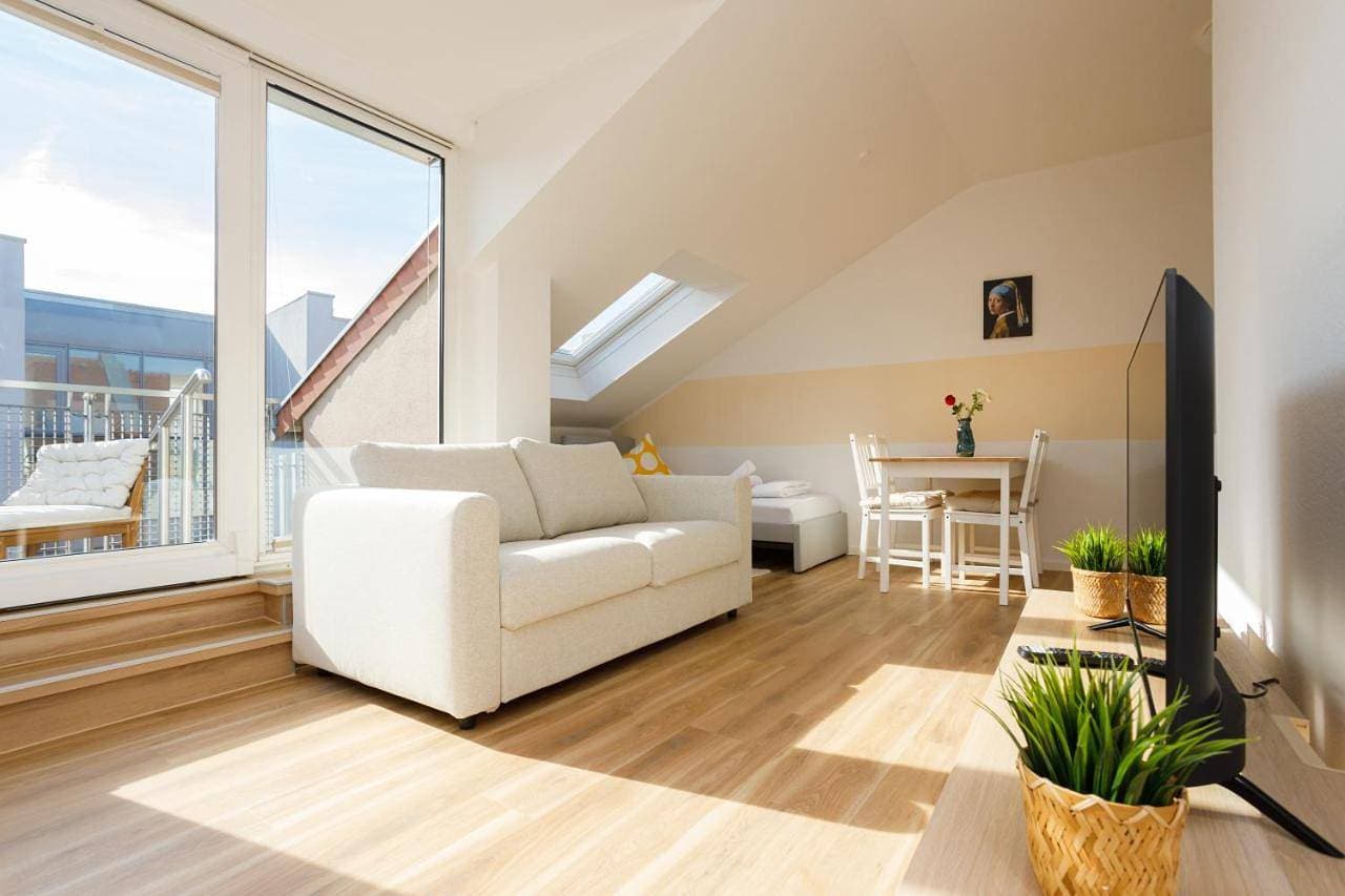 FullHouse Premium Apartments AB5 Halle 1