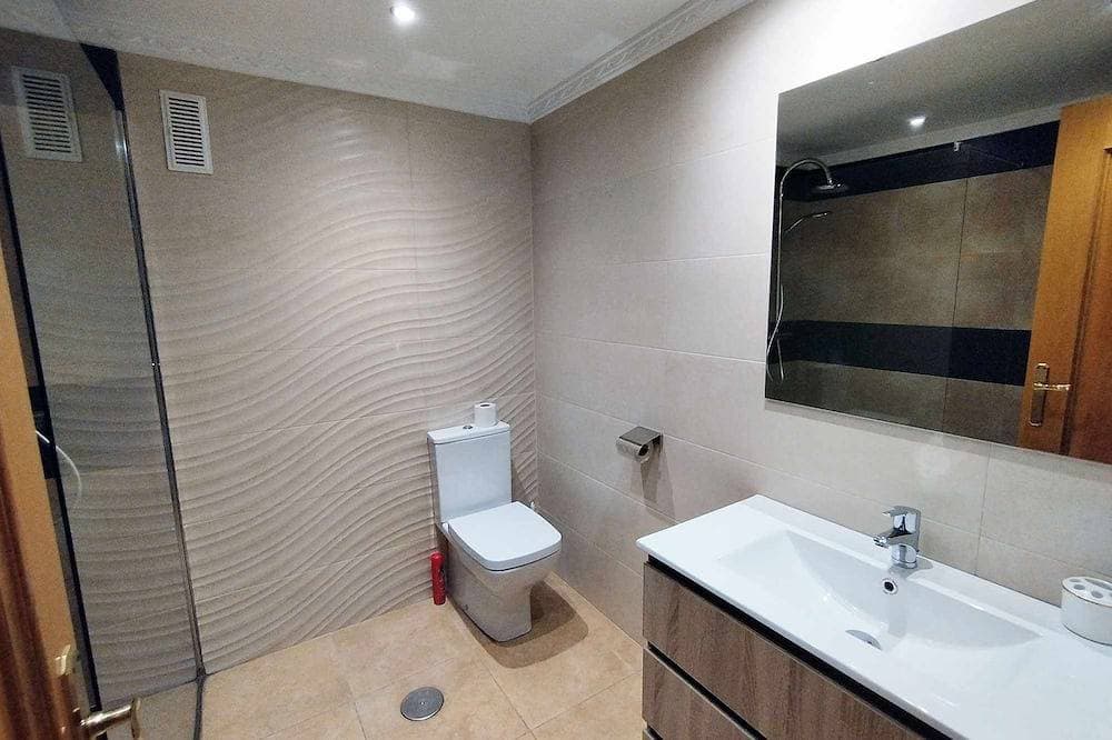 Foto 6 von 30: Penthouse in Estepona mit zwei Schlafzimmern und einem Badezimmer