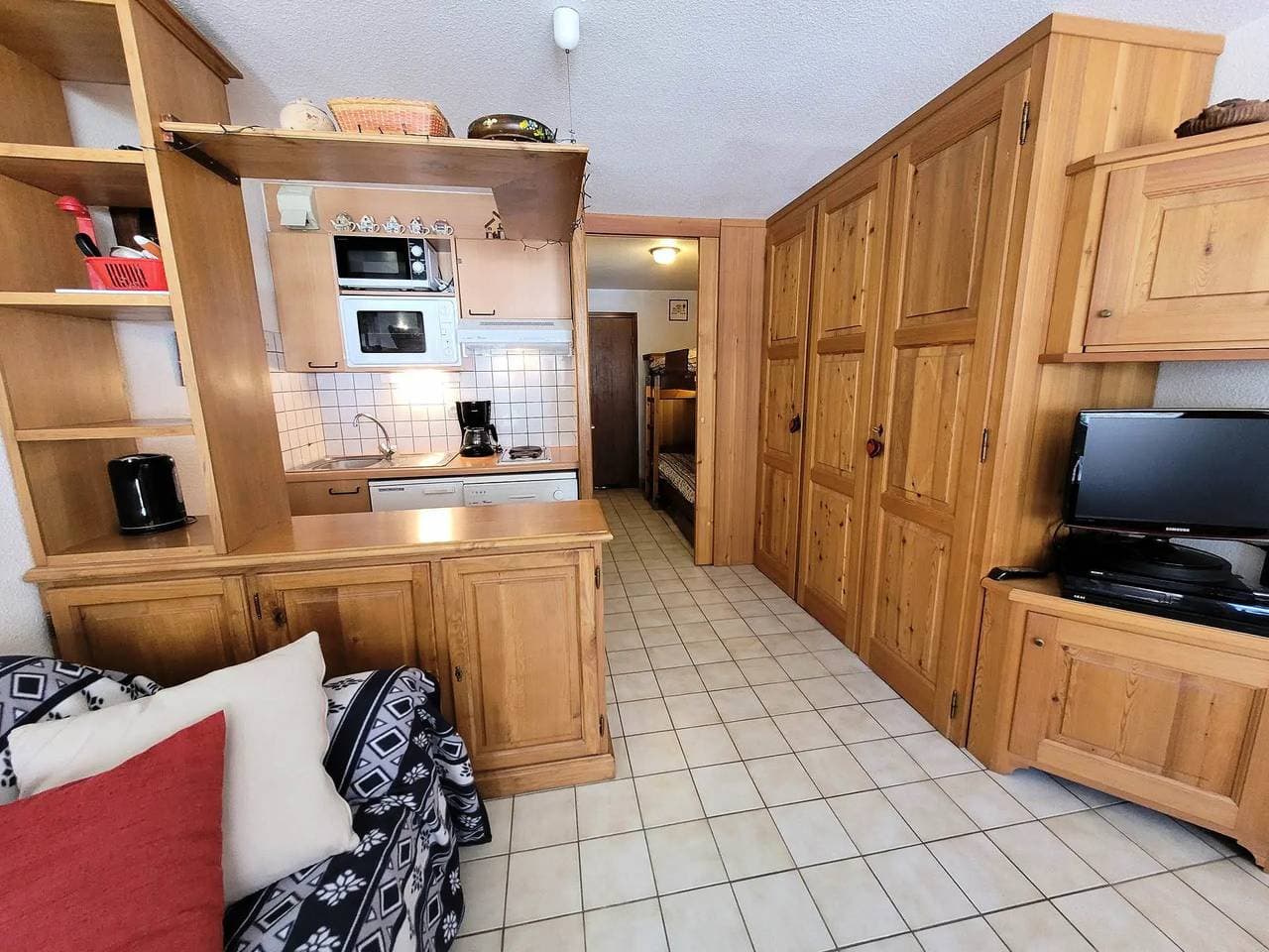 Foto 2 von 9: Studio - 4 Personen