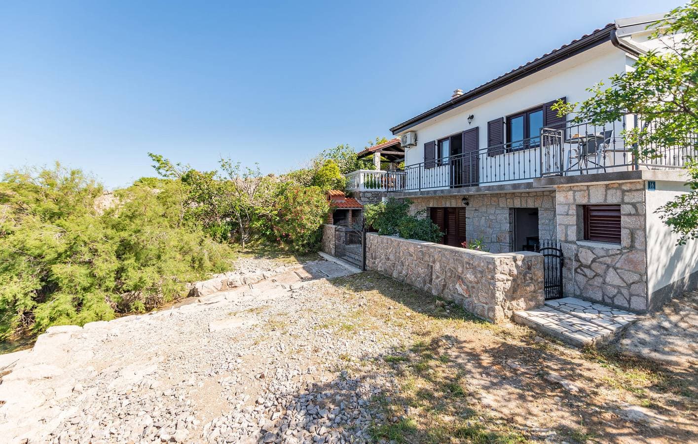 Foto 7 von 38: Urlaub am Meer: Apartment mit Meerblick, Terrasse, Parkplatz und WLAN