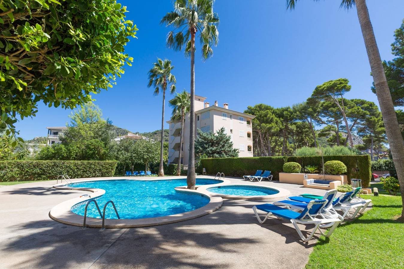 Foto 3 von 24: Oro Del Mar IV Apartamento O5- Das Apartment ist nur 340m vom Strand entfernt und hat einen Gemeinschaftspool. WiFi gratis