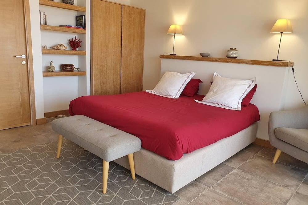 Foto 3 von 18: Luxury apartment with sea view 10 mn from the beach