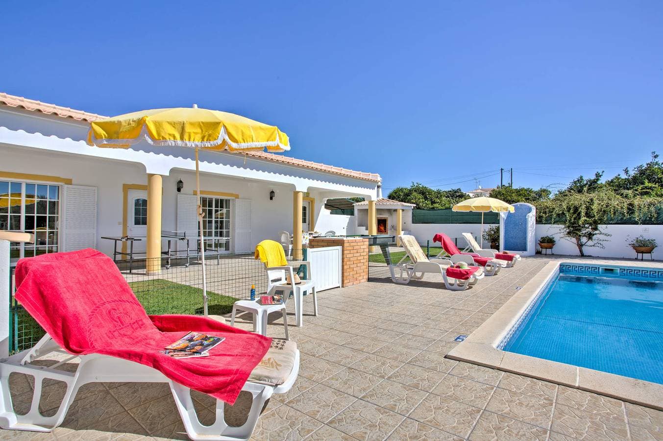 Foto 9 von 30: Villa für 4 Personen mit Garten