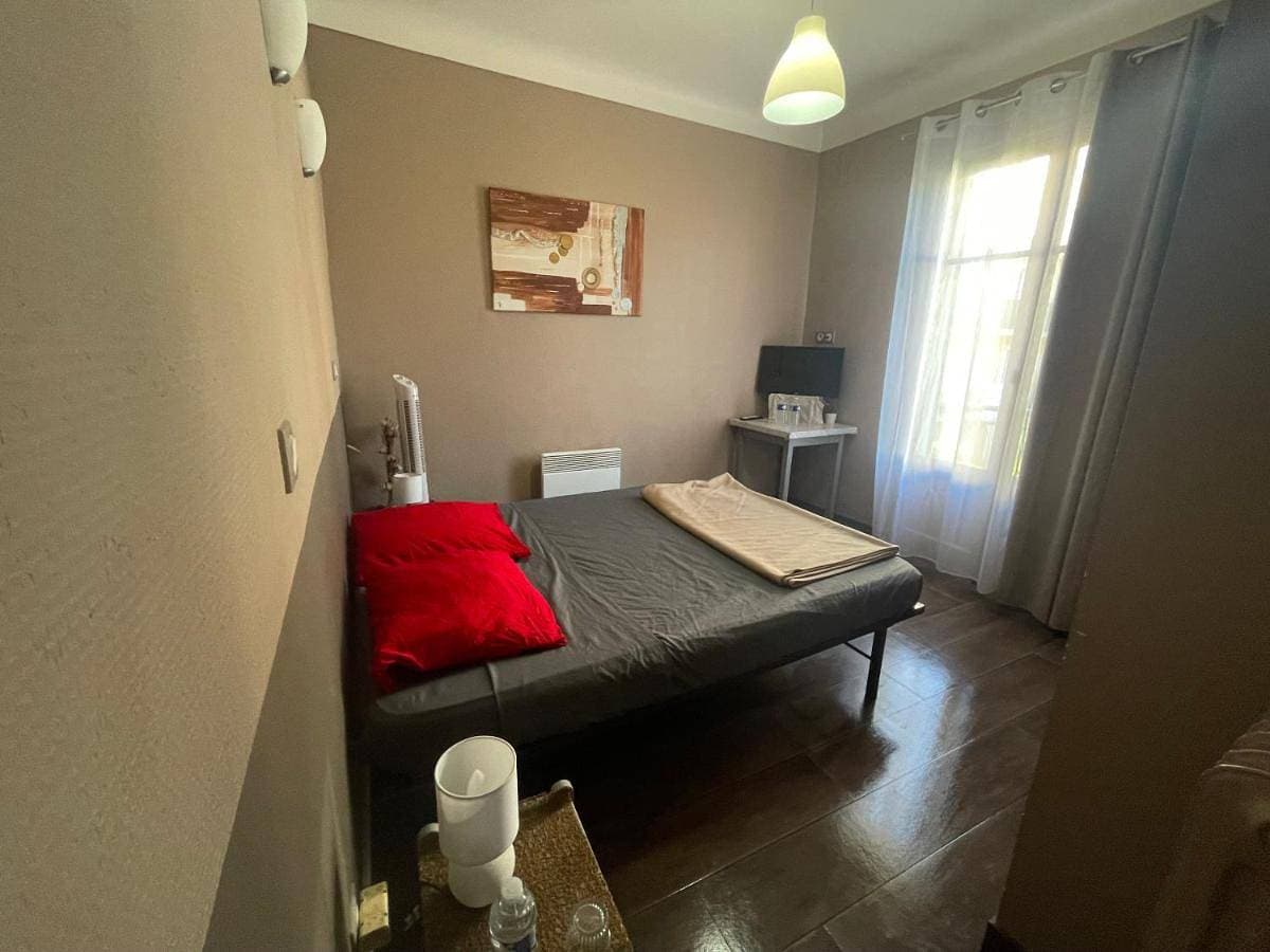 Foto 2 von 5: Double Room