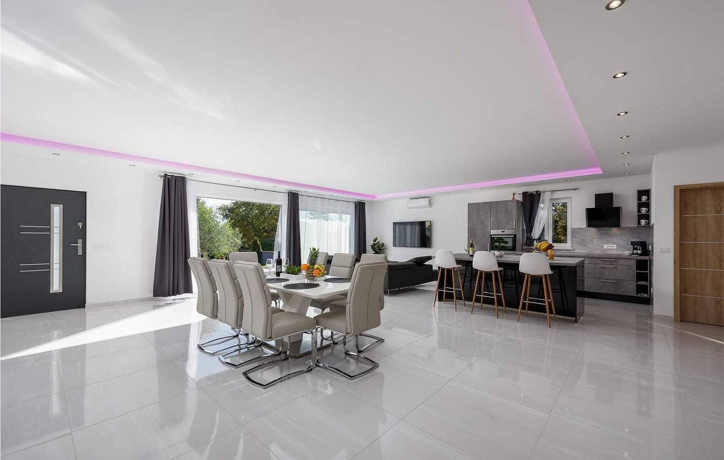 Foto 10 von 41: Reizende 2-Zimmer-Wohnung mit Terrasse, WLAN und Parkplatz in der Nähe von Sveti Petar u Šumi