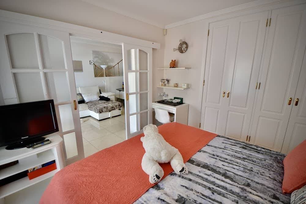 Foto 2 von 17: Apartment with communal swimming pool in Playa de Mogan - Paraiso