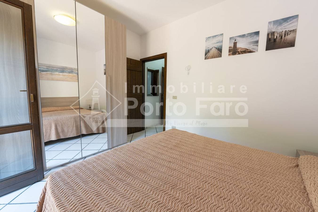 Foto 11 von 14: Ferienwohnung für 4 Personen mit Terrasse