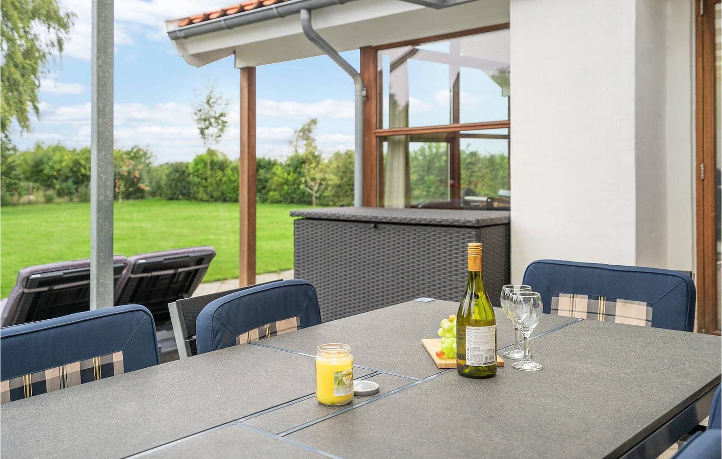 Foto 12 von 28: Ferienhaus für 6 Personen mit Terrasse
