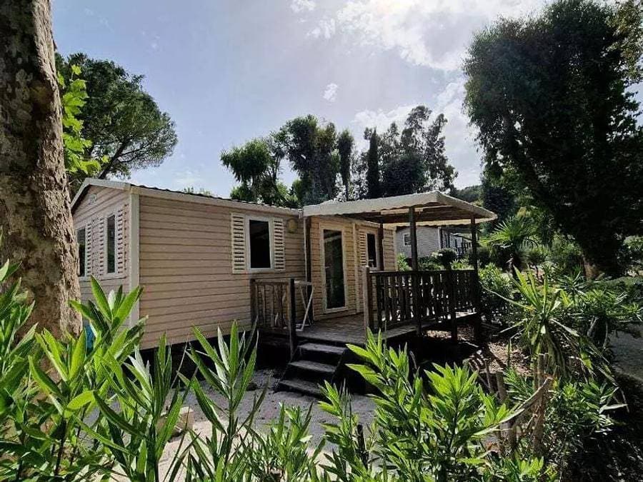 Foto 1 von 23: Camping La Provençale - Mobilheim 4 personen - Mobilheim Olivier 3 Zimmer 4 Personen Klimatisiert + TV