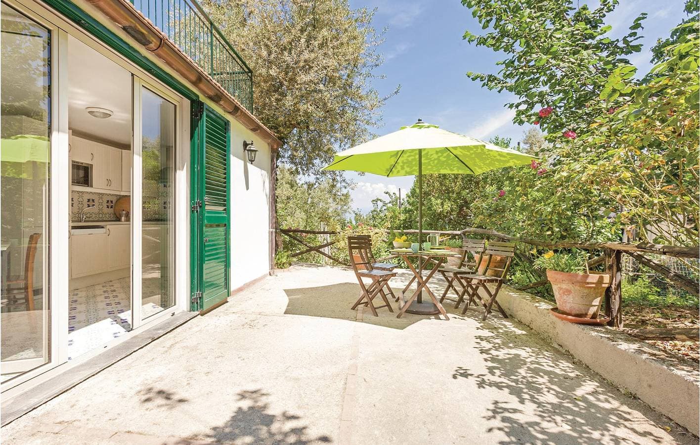 Terrassen-Pool-Apartment 900m vom Strand entfernt 1