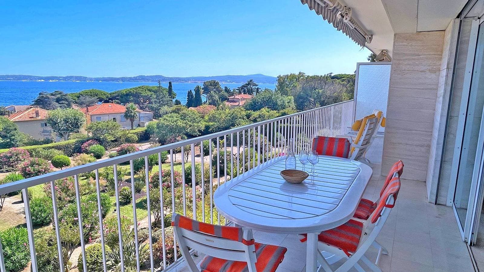 Foto 2 von 16: Wohnung T3 - 4 Personen - Außergewöhnlicher Meerblick - Klimaanlage - Nahe Strand und Stadtzentrum - Sainte Maxime