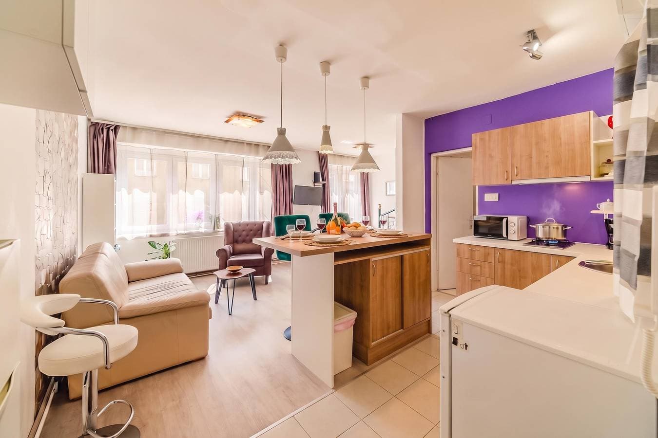 Charming Downtown Studio 1