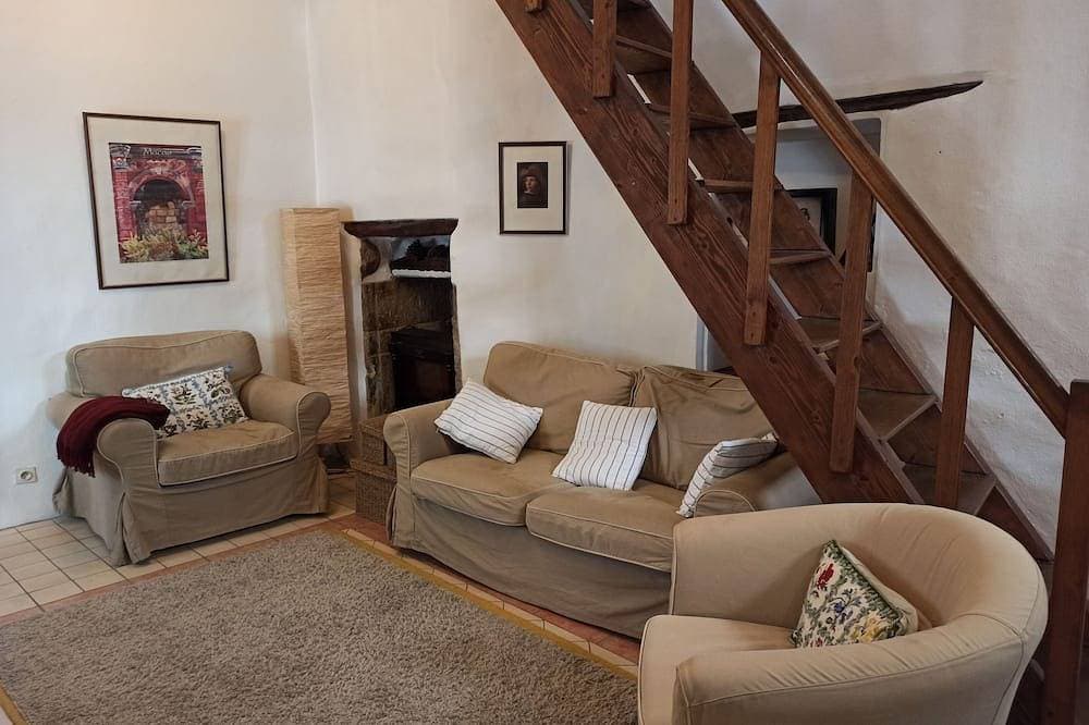 Foto 4 von 25: Wunderschön restauriertes provenzalisches Dorfhaus mit privater Südterrasse.