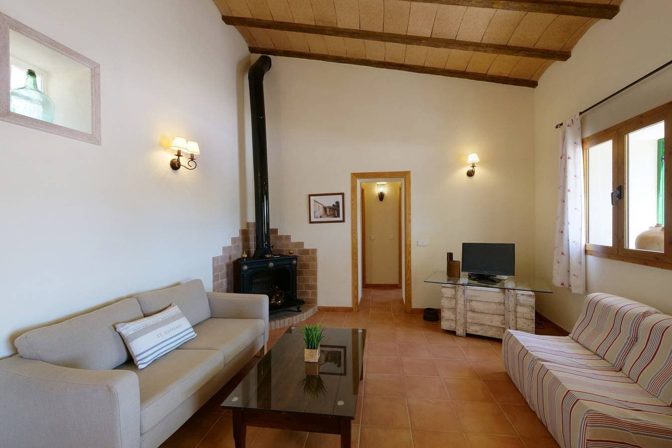 Foto 5 von 26: Casa Son Fornes mit Pool, WLAN, Garten und Terrasse; Parkplatz vorhanden