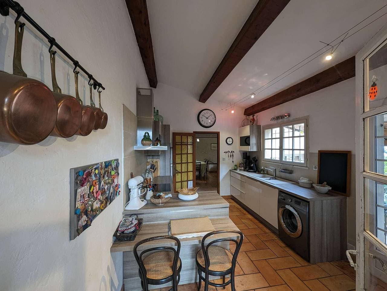 Foto 8 von 16: Villa für 8 Personen mit Terrasse