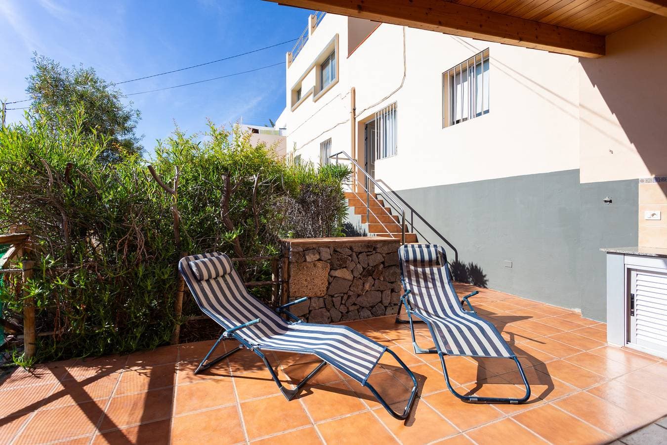 Foto 5 von 44: Ruhig gelegenes Apartment mit grosser Terrasse, BBQ und W-Lan