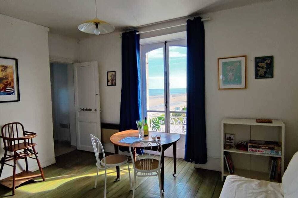 Foto 5 von 30: Breathtaking sea views, D-Day beaches at your feet, relaxation guaranteed!