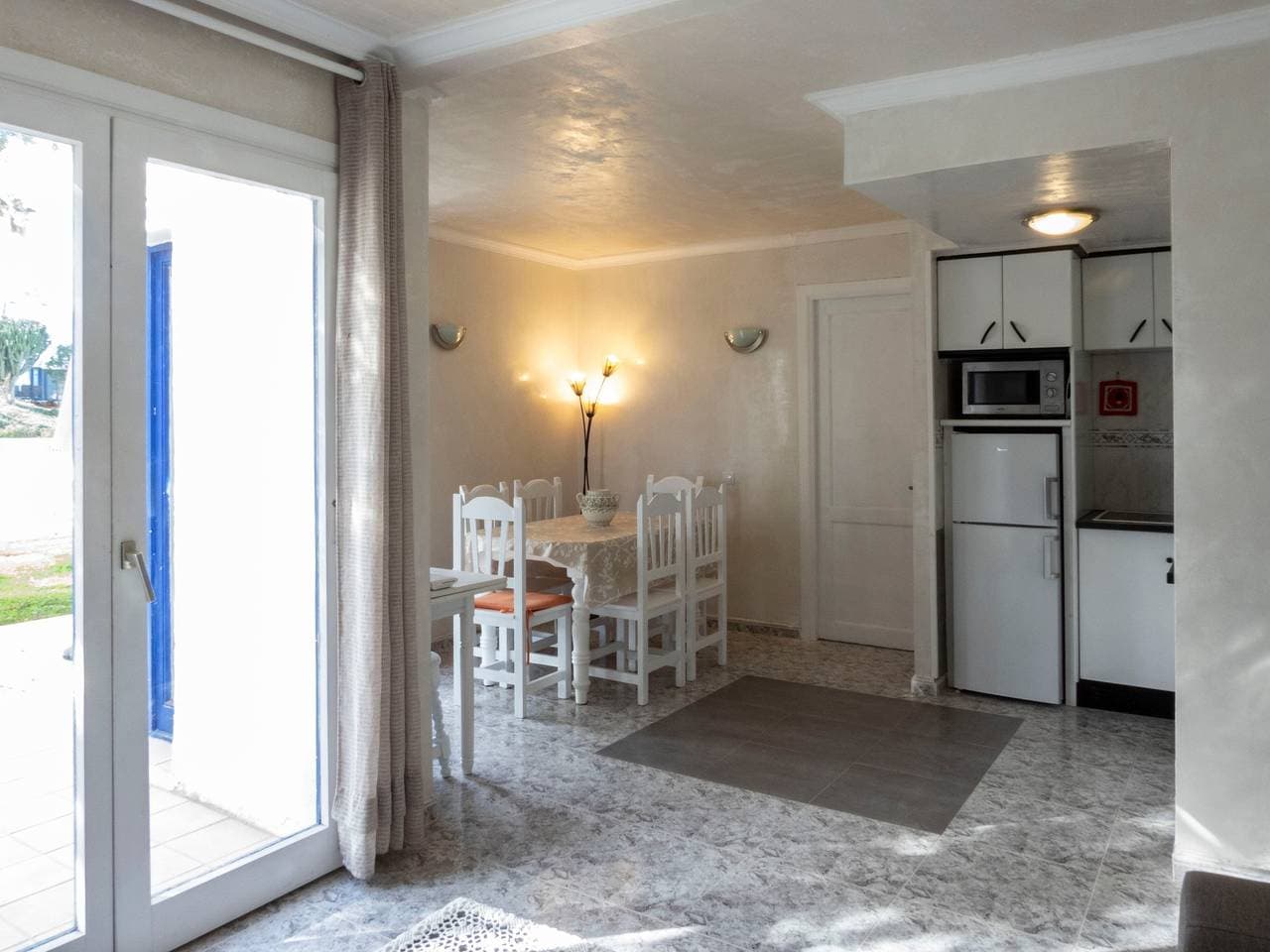 Foto 6 von 15: Ferienhaus 'Los Barqueros 13' mit Gemeinschaftspool, privater Terrasse und WLAN