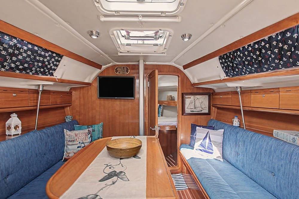 Foto 2 von 25: „Sleep On The Sea“ – Mit Meerblick und WLAN