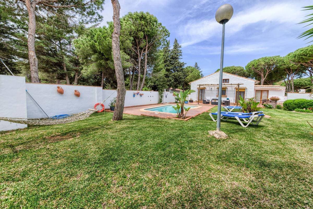 Foto 11 von 18: Casa Los Pinos Torre Atalaya - Andalusisches Cortijo mit viel Komfort und eingezäuntem Pool