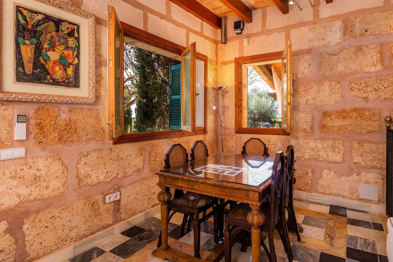 Foto 11 von 31: Villa Es Revellar mit Sonnenterrasse und Restaurant im Agrotourismus