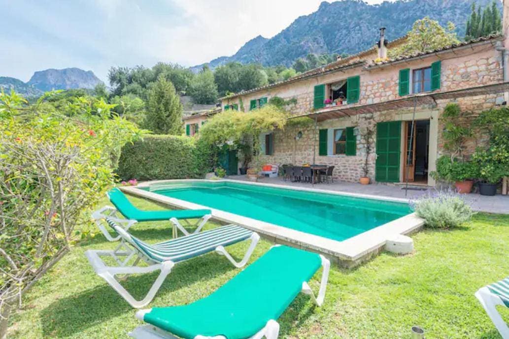 Casa Margarita, casa con piscina en fornalutx 1