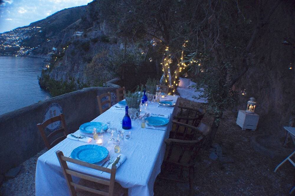 Foto 11 von 26: Gemütliches Ferienhaus am Meer. 2 Pax, in einer natürlichen Klippe