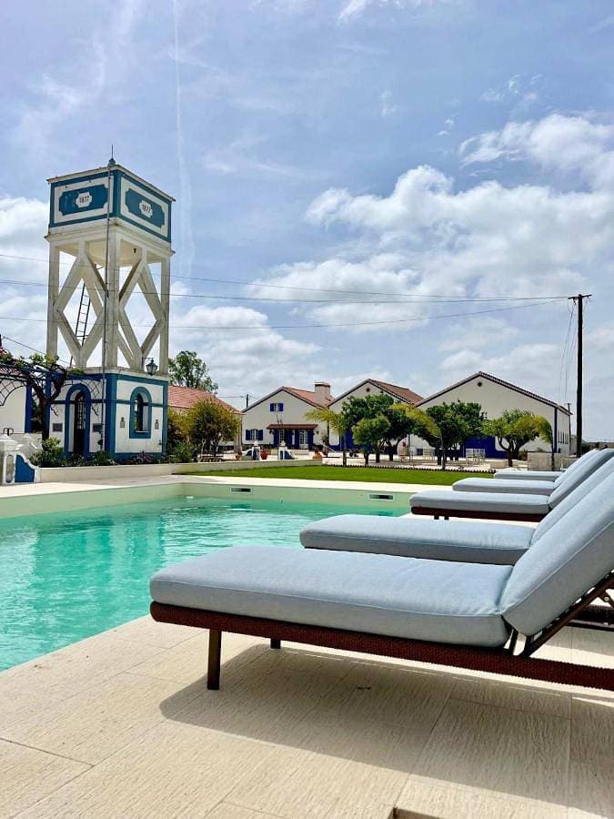 Marchanta Riverside Hotel 1