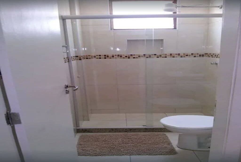 Foto 7 von 11: Near Praia do Forte, Wi-Fi and parking available! Quiet neighborhood! Less than 100 meters from the beach!