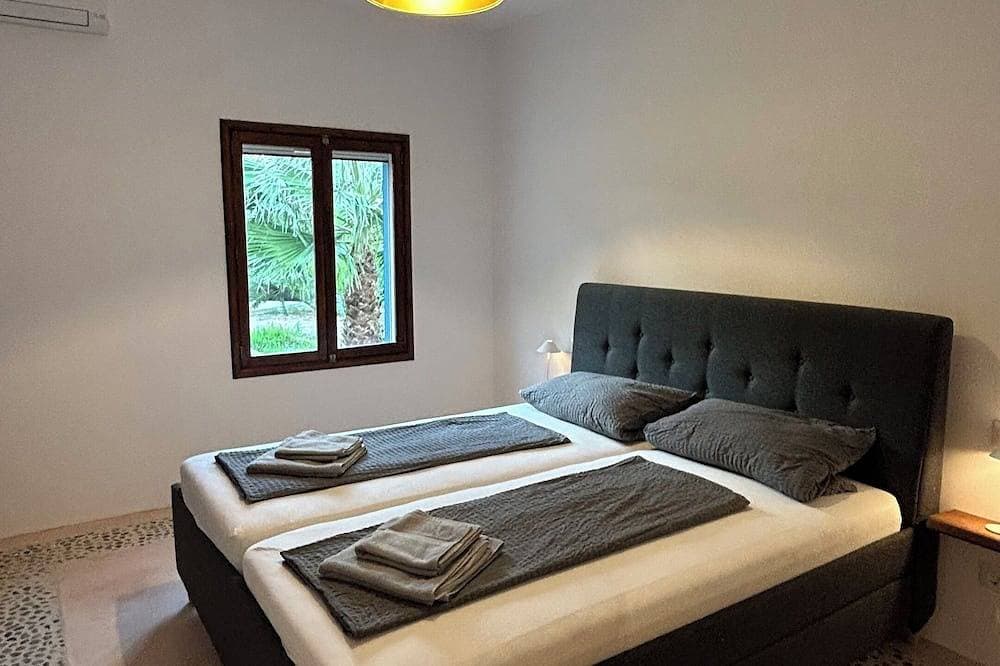 Foto 2 von 21: Casa Grillon mit beheizbarem Pool / Wifi / ruhige Lage / 6 Personen