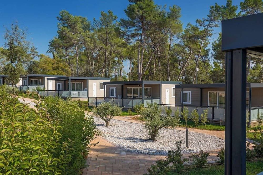 Foto 8 von 30: Schöne Wohnung in einem Ferienhaus für 6 Leute mit Klimaanlage, Pool,  W-Lan, TV und Terrasse