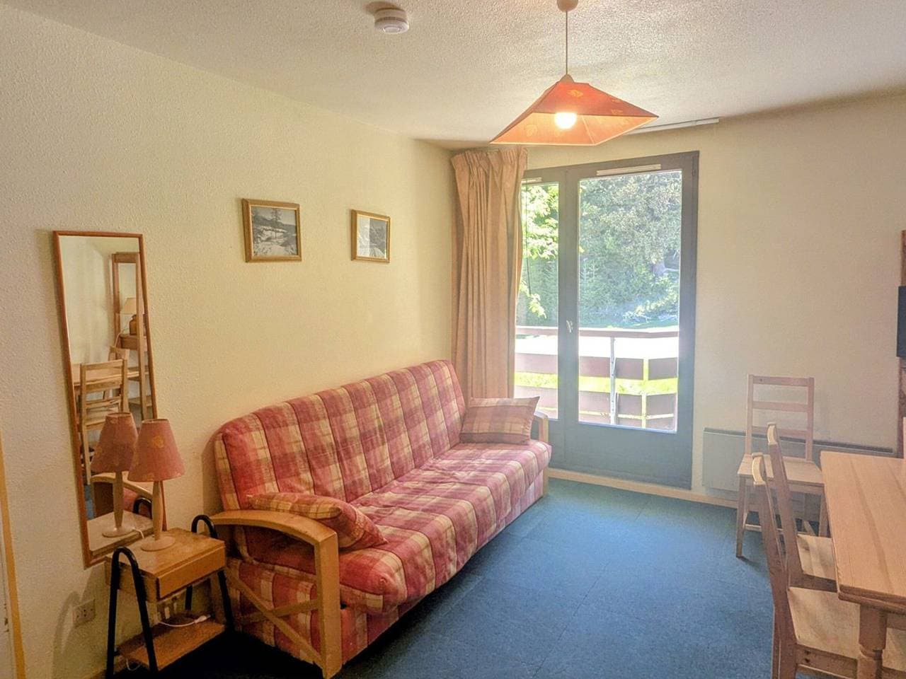 2-Zimmer-Wohnung an der Piste, Balkon 1
