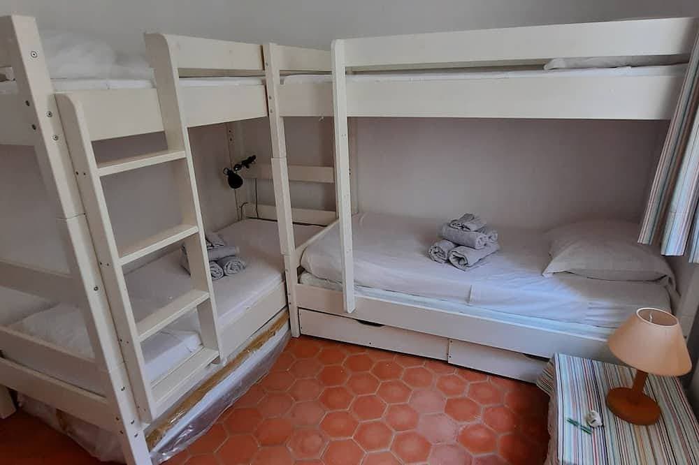 Foto 6 von 30: Large family home with exceptional views and swimming pool at Rayol Canadel
