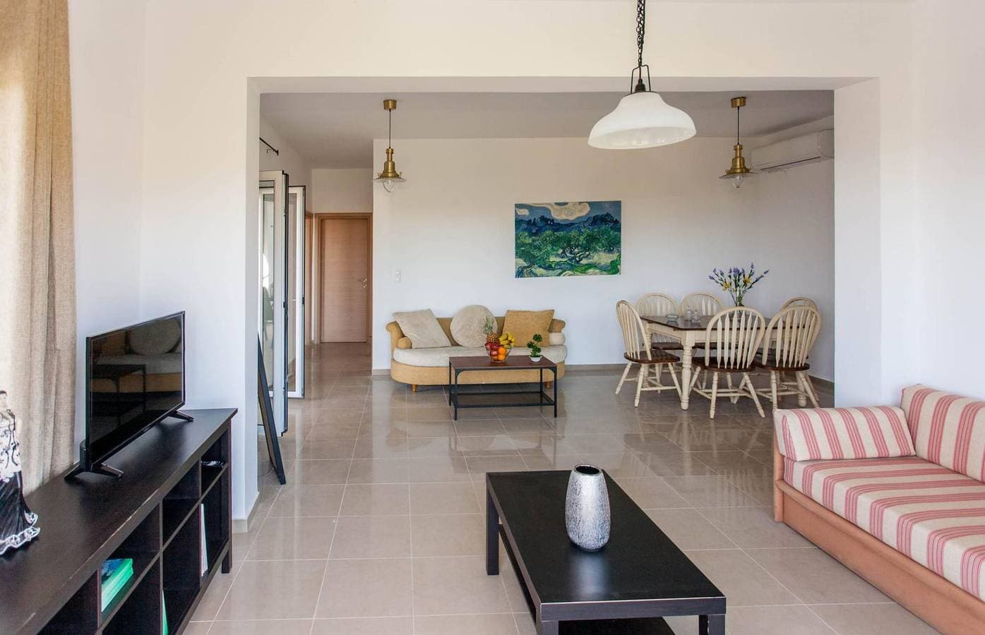 Foto 6 von 48: Ferienwohnung für 5 Personen mit Terrasse