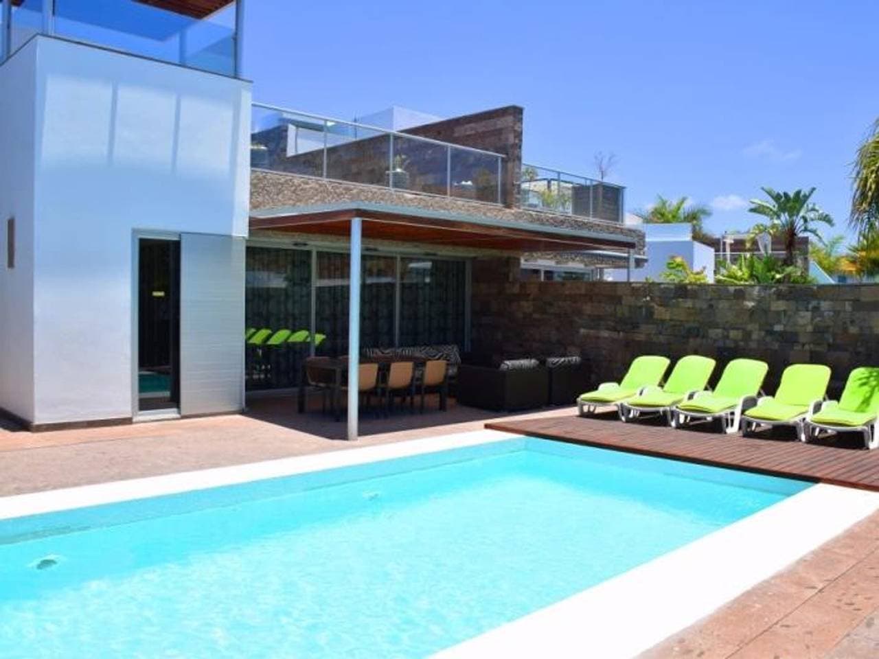 Foto 2 von 25: Luxusvilla in El Duque mit beheiztem Privatpool