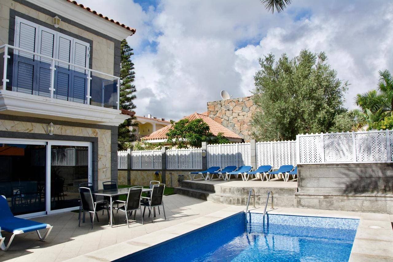 Foto 7 von 68: Villa with Private Pool