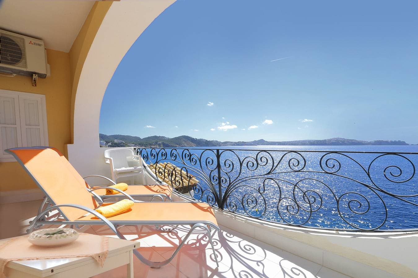 Foto 6 von 39: A3016 Meerblick-Wohnung für 4 Personen in Cala Fornells