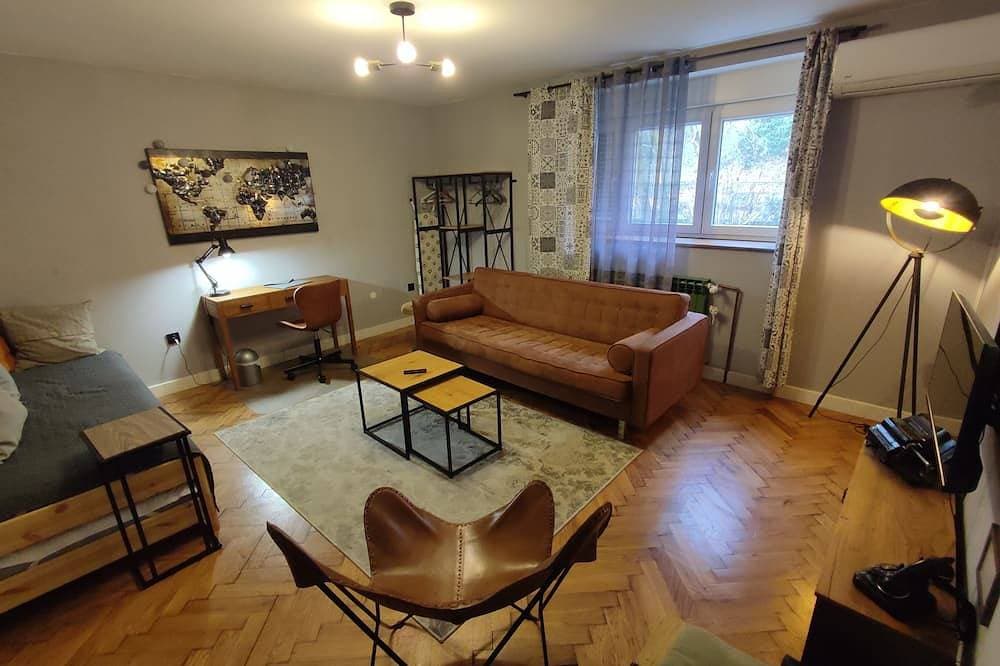 Industrial & cosy condo near centre-fully equipped/free parking 1
