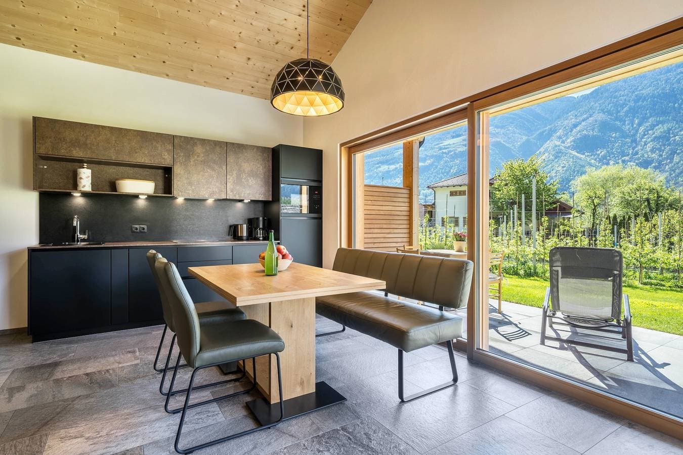 Foto 3 von 26: Chalet "Pixnerhof Bonita" mit Terrasse, Garten & WLAN