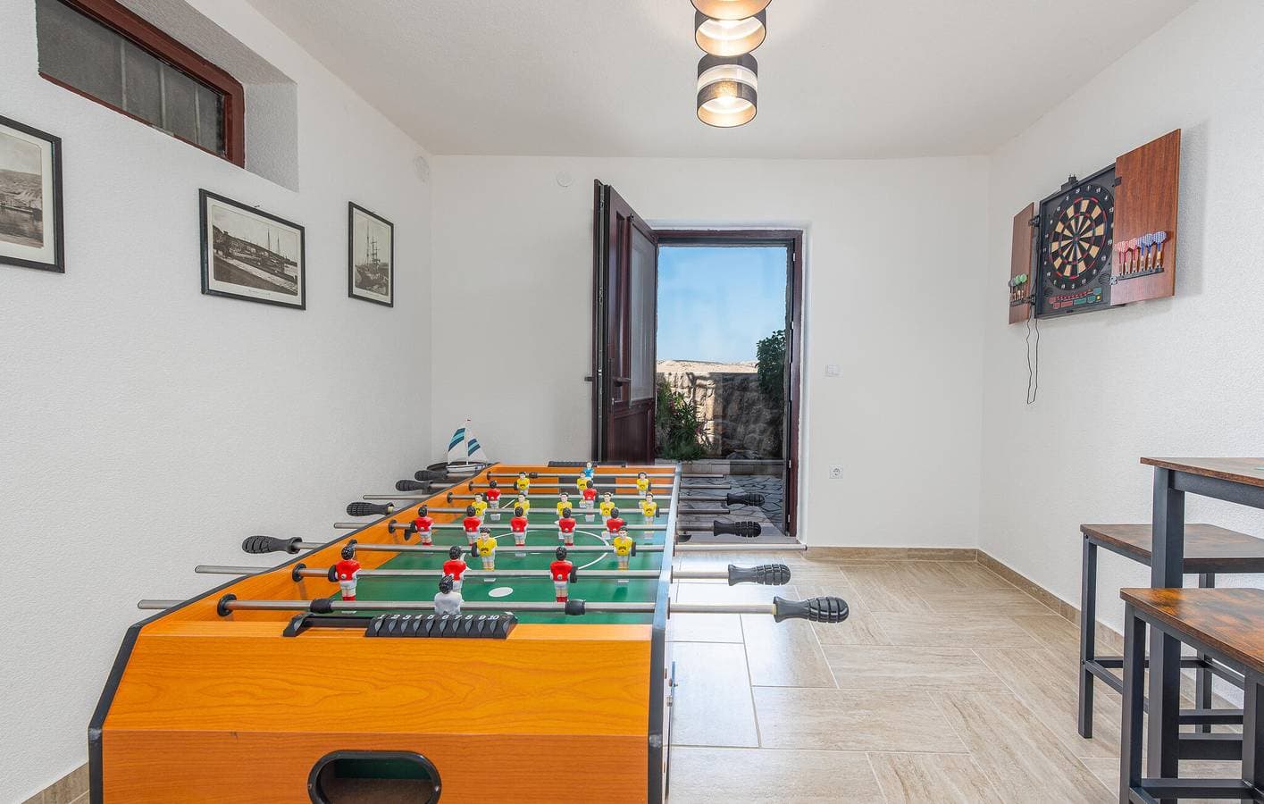 Foto 11 von 38: Urlaub am Meer: Apartment mit Meerblick, Terrasse, Parkplatz und WLAN