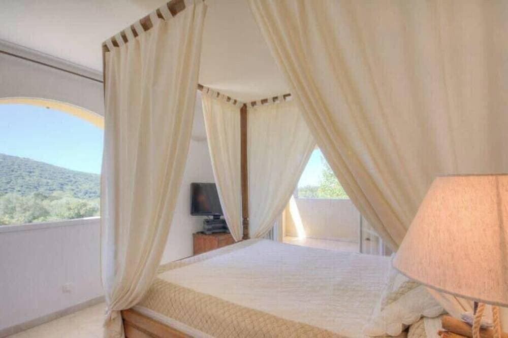 Foto 4 von 16: Villa Mariola - Corsican charm with a pool
