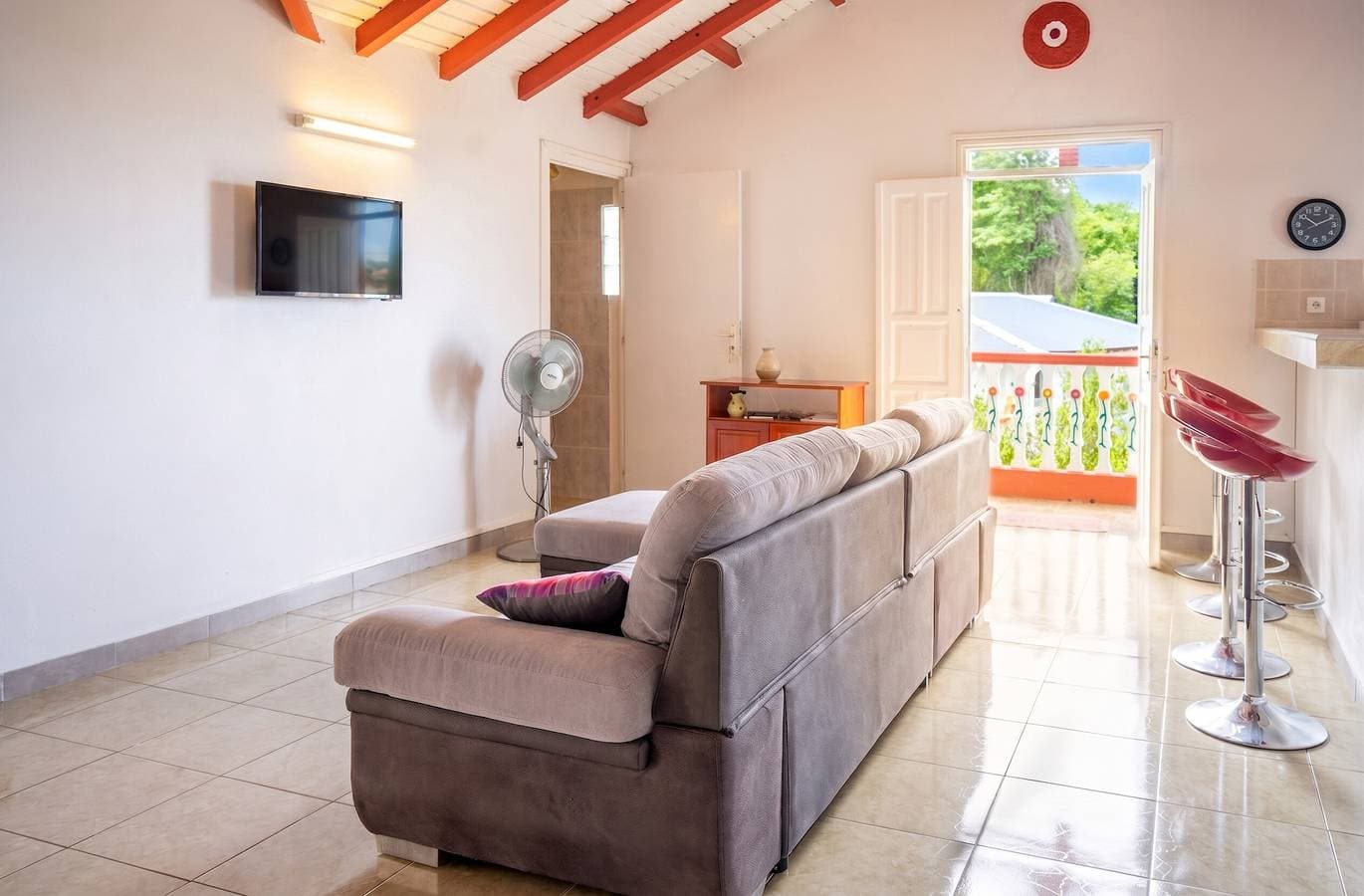 Foto 4 von 36: Meerblick-Haus in Vieux-Habitants mit Terrasse