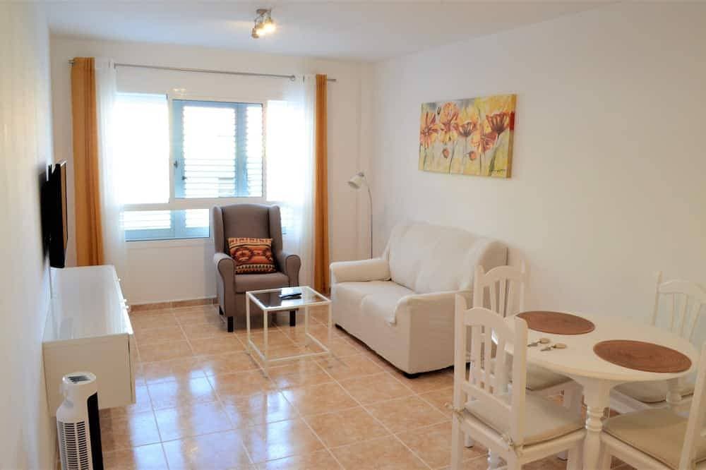 Foto 9 von 29: Apartamento Sarah 2A, 2min zum Strand und Promenade, zentral und ruhig.Free WIFI