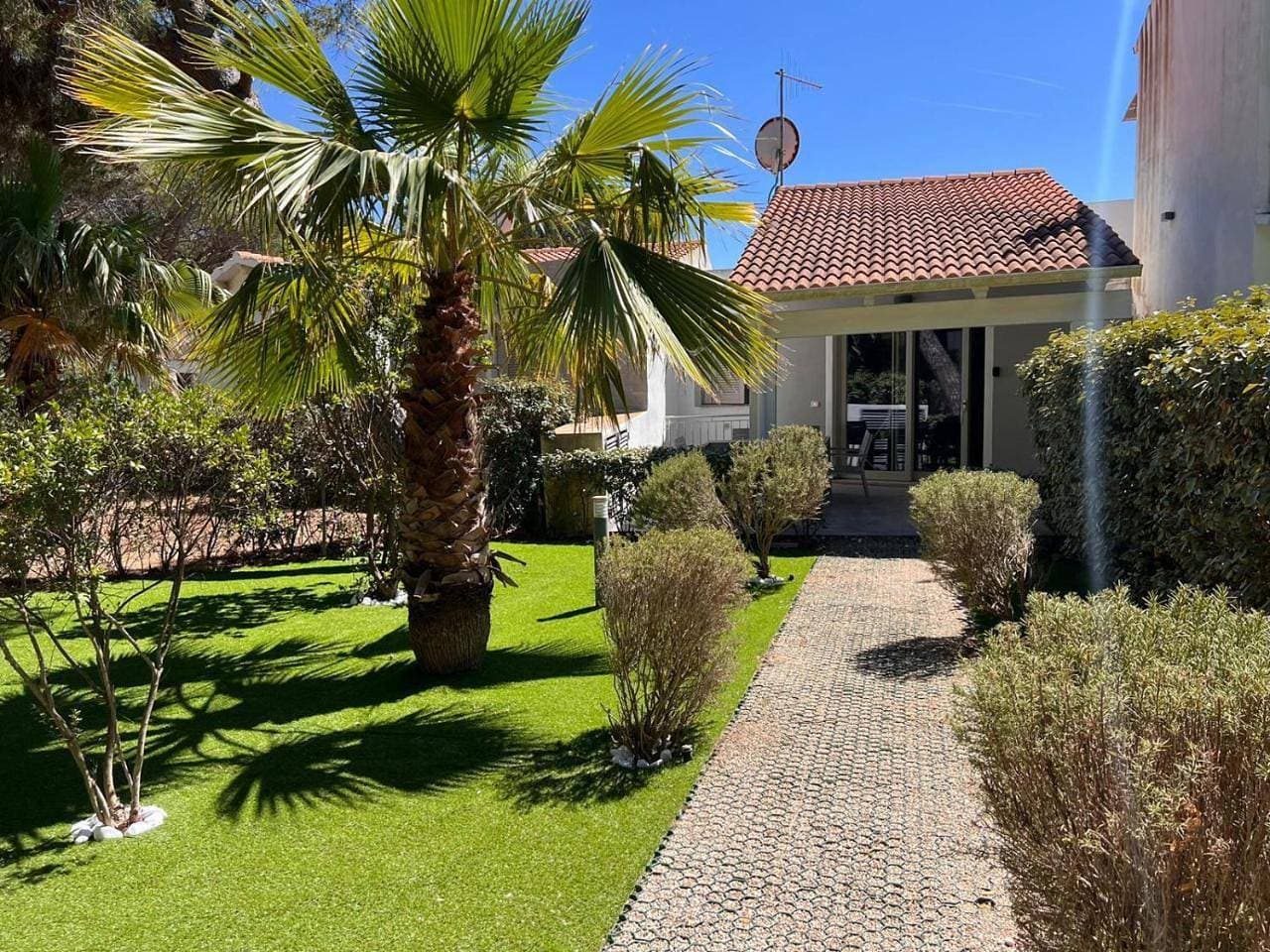 Foto 7 von 55: Two-Bedroom Villa
